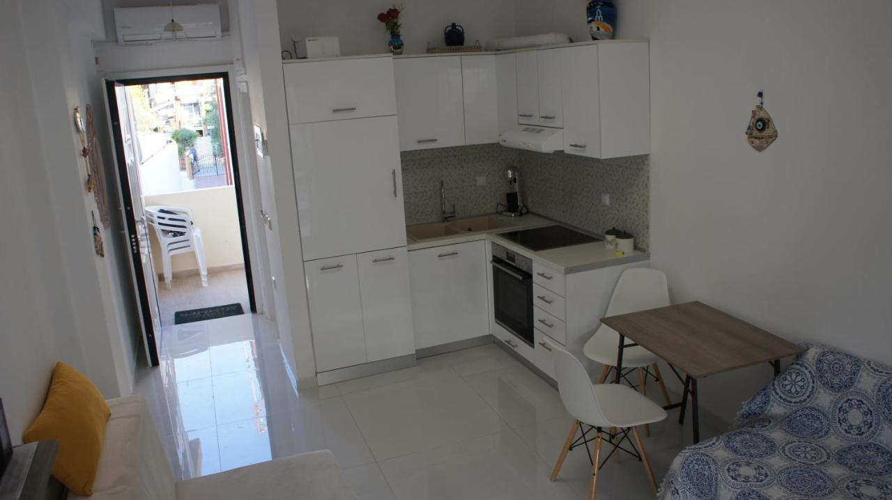 Apartment Christina Пефкохори Экстерьер фото